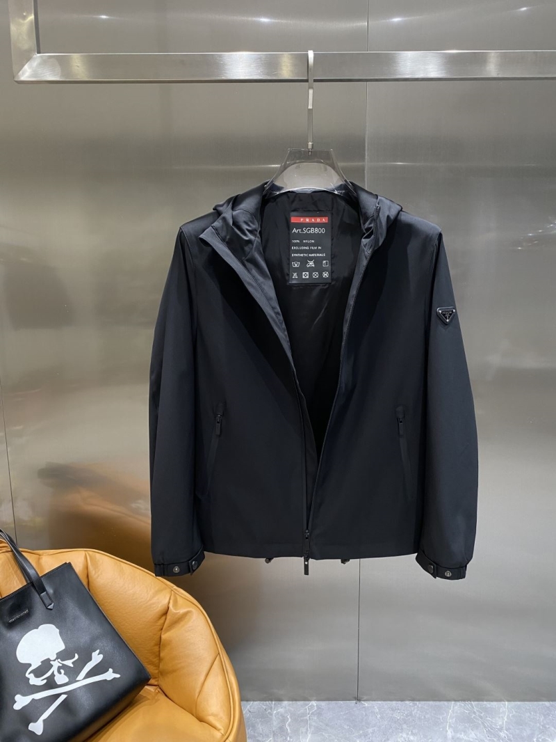 Pra*a outwear
